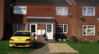 2 Bed Terraced House, Littlewood, HP14