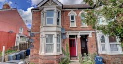 1 Bed Terraced House, West Wycombe Road, HP12