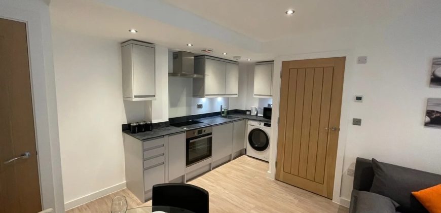 1 Bed Flat, Bellfield Road, HP13