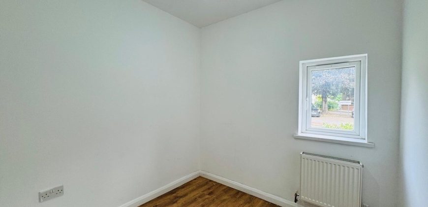 1 Bed Flat, Easton Street, HP11
