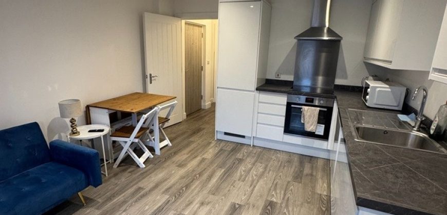 1 Bed Flat, Saracens House, HP11