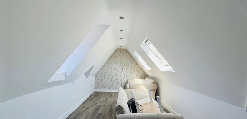 2 Bed Flat, Saracens House, HP11