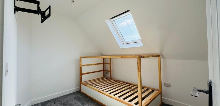 2 Bed Flat, Saracens House, HP11