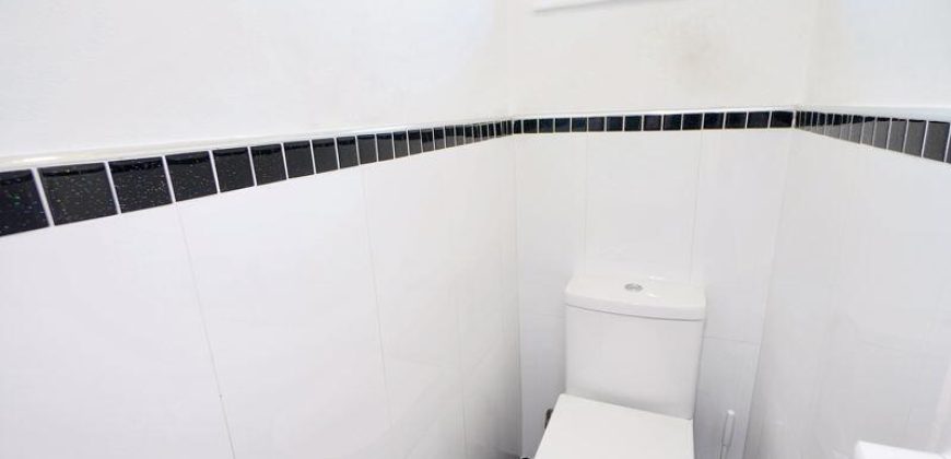 Desborough Avenue, HP11