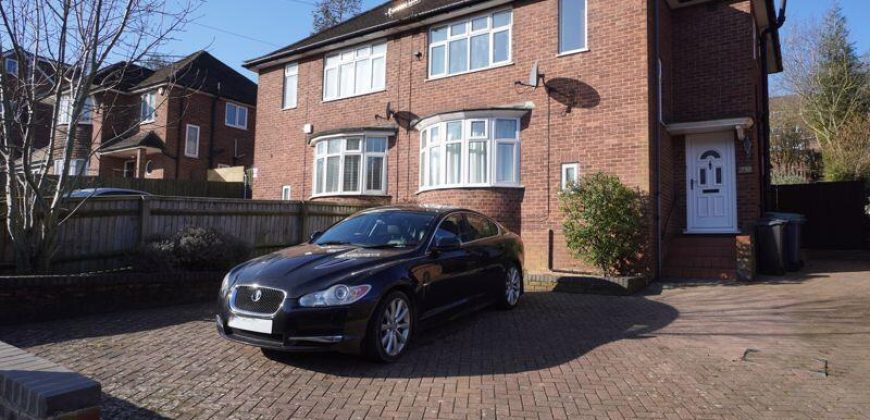 Desborough Avenue, HP11