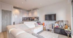 Apartment On Bath Road, SL1